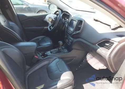 2019 Jeep Cherokee Latitude Plus 4X4 z USA, uszkodzony, nr VIN 1C4PJMLB0KD231587